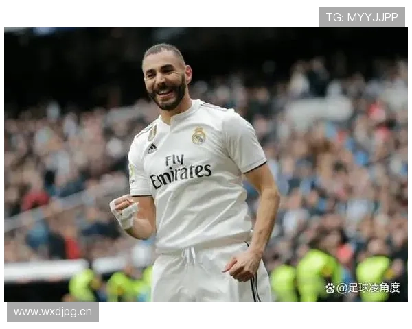 本泽马牵制策应与空间创造价值解析