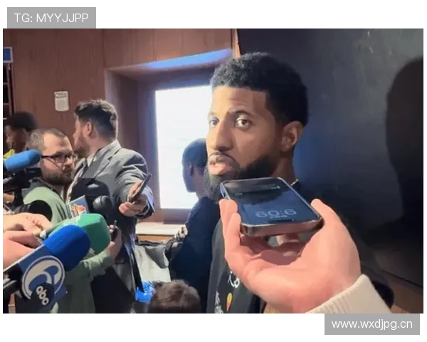 保罗·乔治家的狗都比你我活得精致