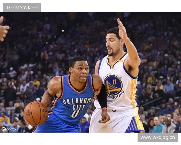 格林利用挡拆稳定防守，提升球队关键回合防守效率